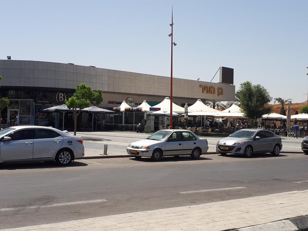 Apartment 2 Bedrooms Central Location أشدود المظهر الخارجي الصورة