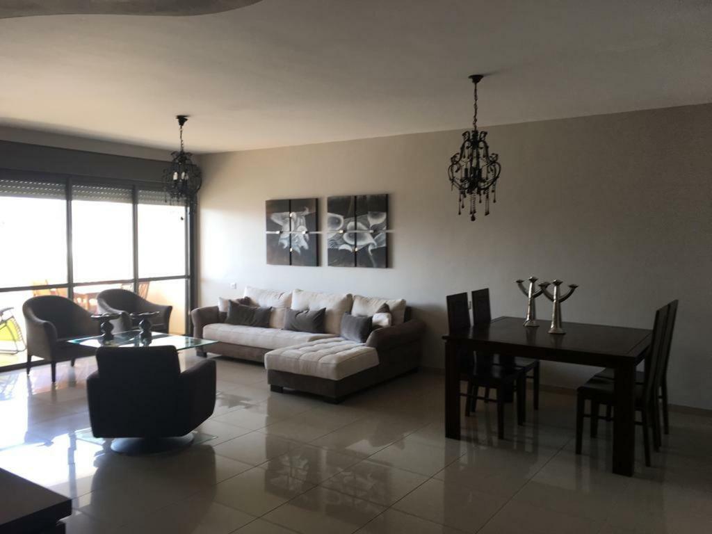 Apartment 2 Bedrooms Central Location أشدود المظهر الخارجي الصورة