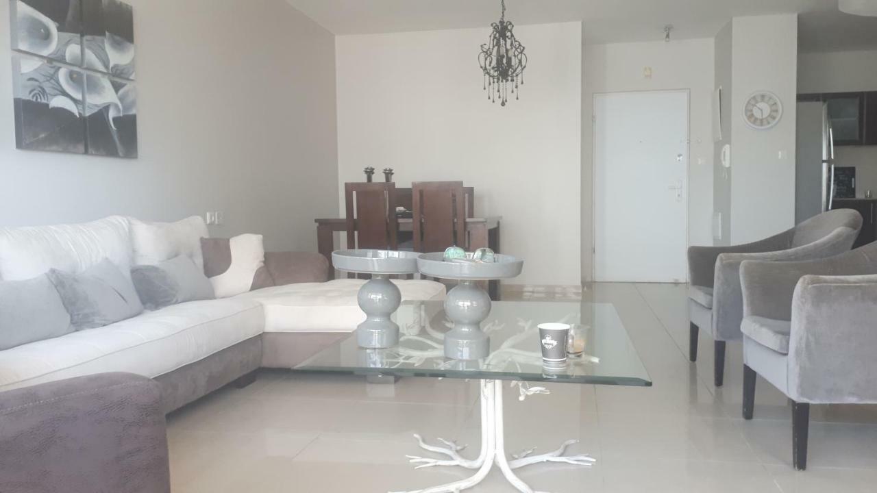 Apartment 2 Bedrooms Central Location أشدود المظهر الخارجي الصورة
