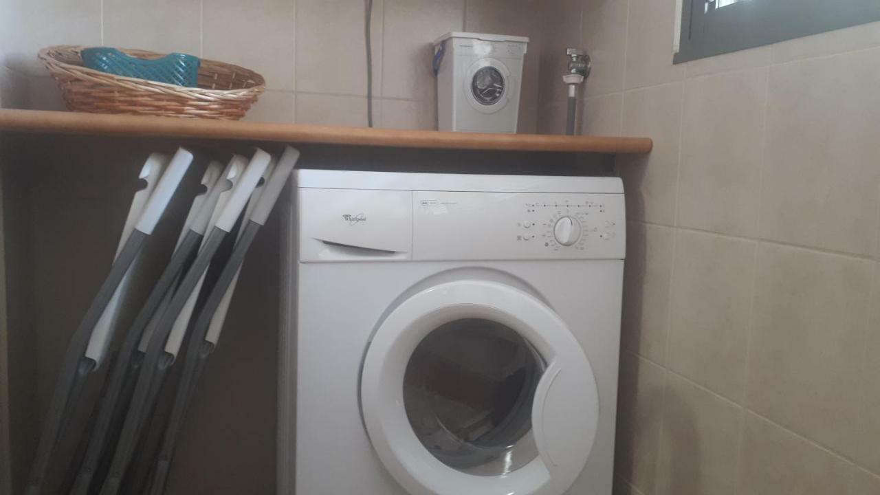 Apartment 2 Bedrooms Central Location أشدود المظهر الخارجي الصورة